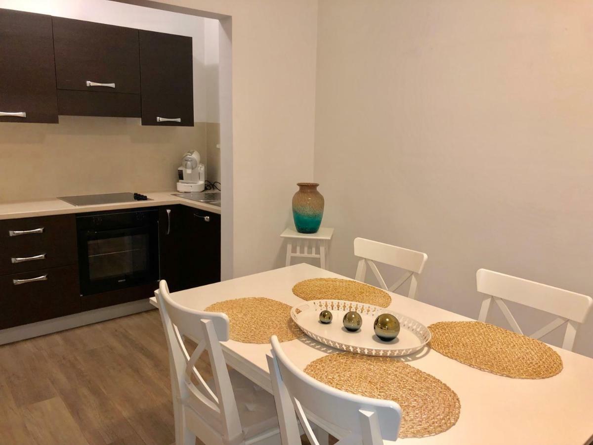 Portici Apartment Meran